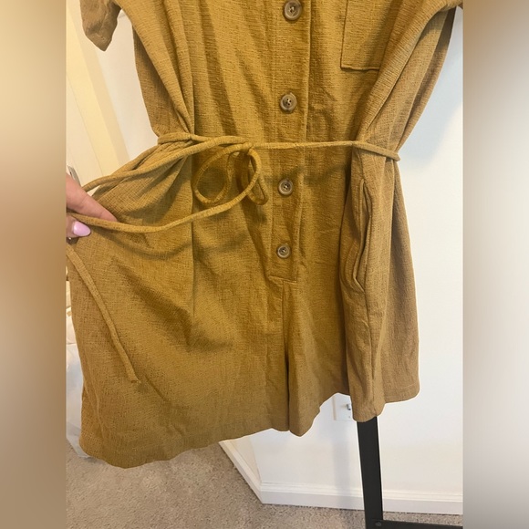 Linen Button Down Romper - Picture 2 of 5